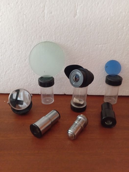 Lupas de laboratório