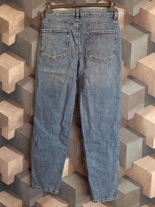 Skinny jeans reserved