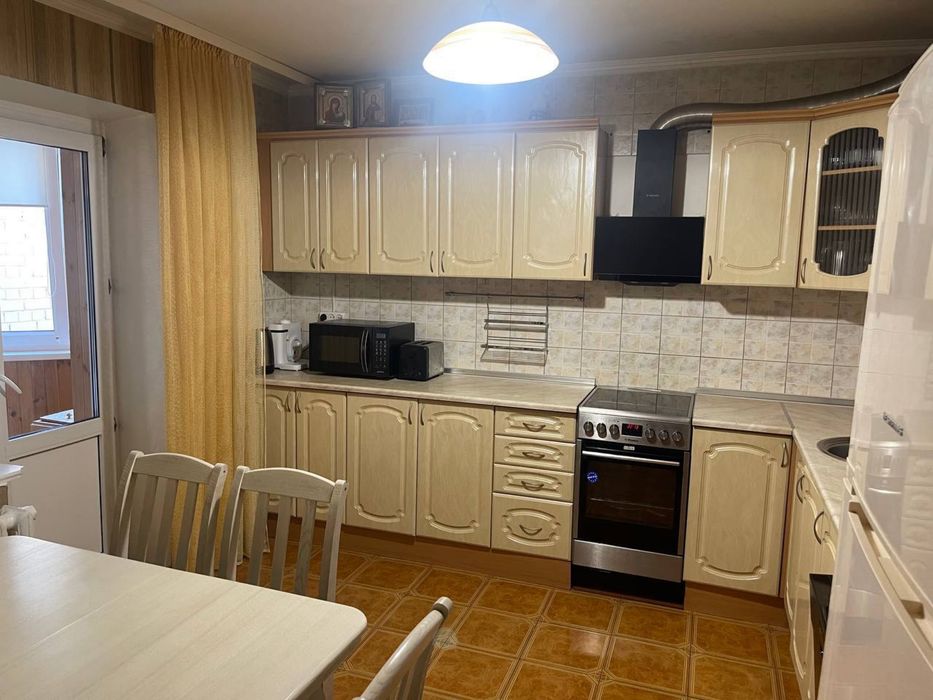 Продаж 3-к кв Троєщина Лісківська буд. 24