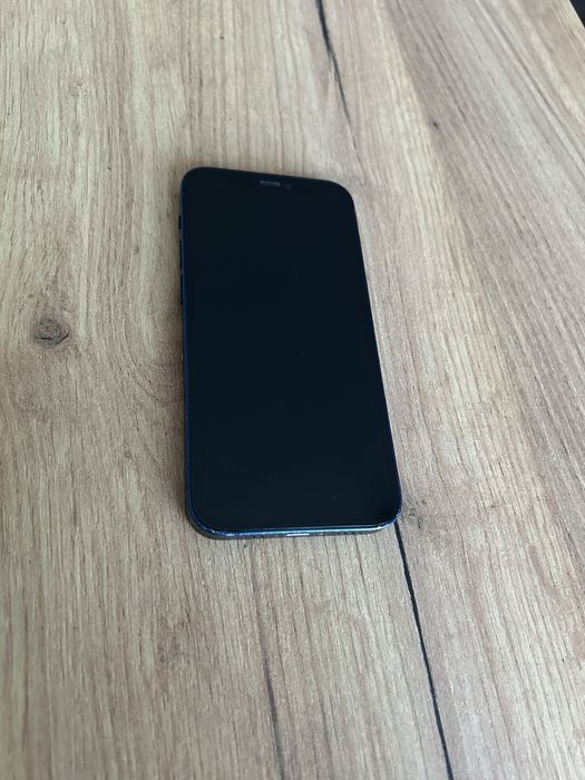 iPhone 12 mini (bateria 96%)