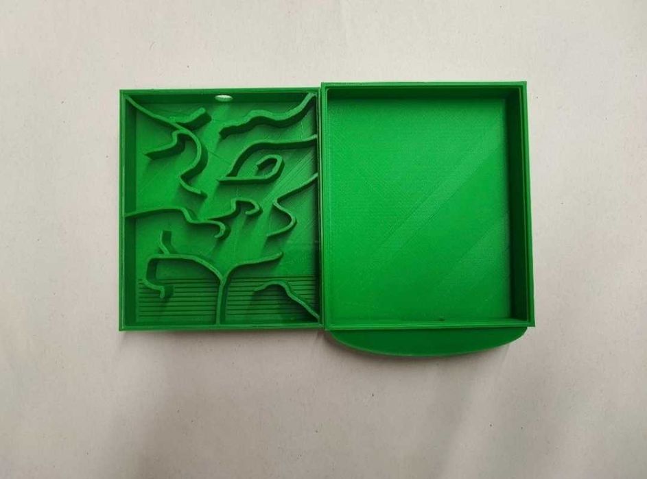 Gniazdo z druku 3d 11x13 cm
