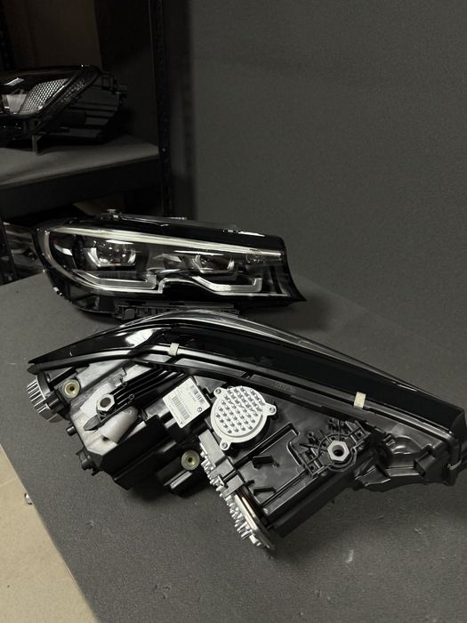 Комплект фар BMW 3 Series G20 / G21 Adaptive LED
