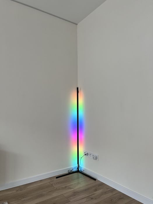 Lampa Led stojąca kolorowa 140 cm