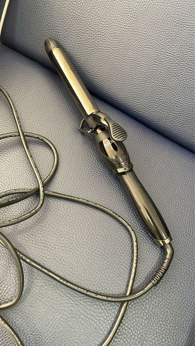 Vendo ferro de Frisar Moser TitanCurl 25 mm Profissional.