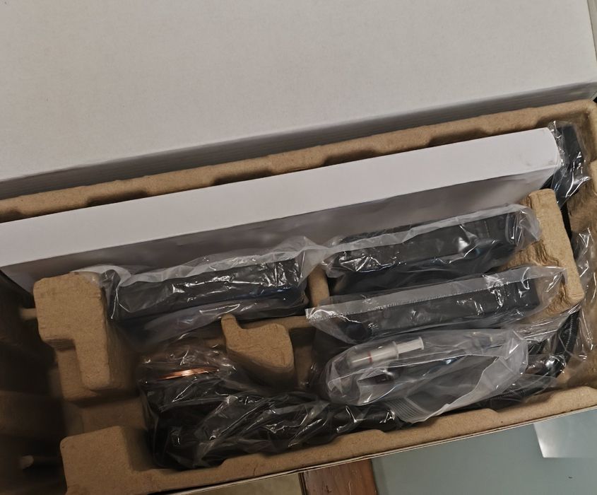 Water cooler AORUS 360MM como novo64751312405379121