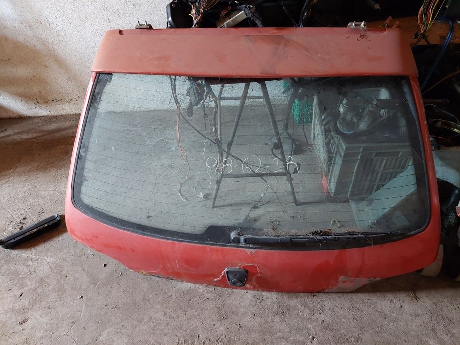 Tampa da mala 106 gti