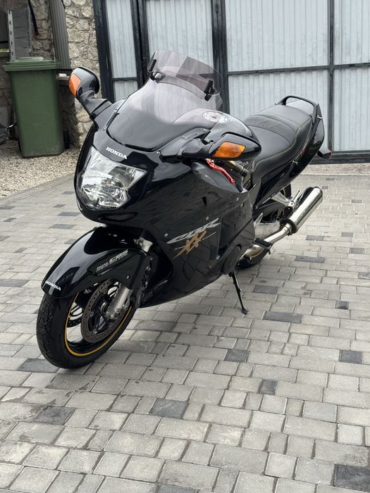 honda cbr 1100xx super blackbird