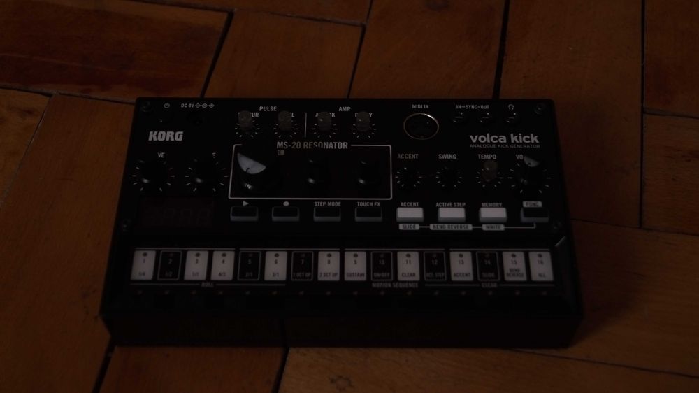 KORG Volca Kick.