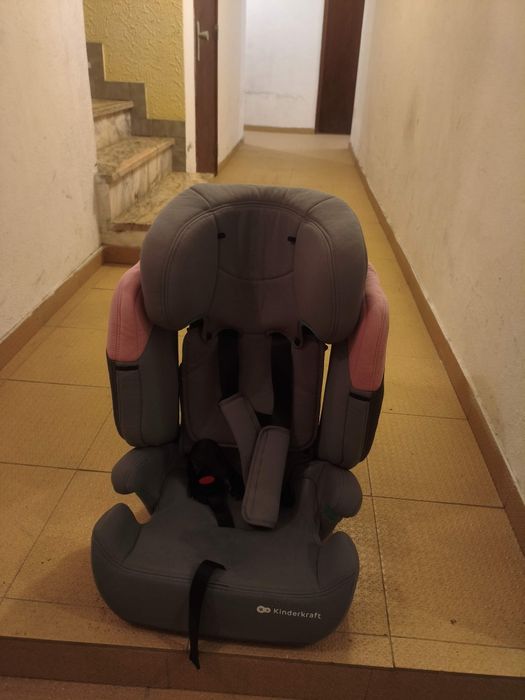 Cadeira automóvel criança