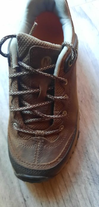 Sapatilhas Impermeáveis Merrel modelo Mineral