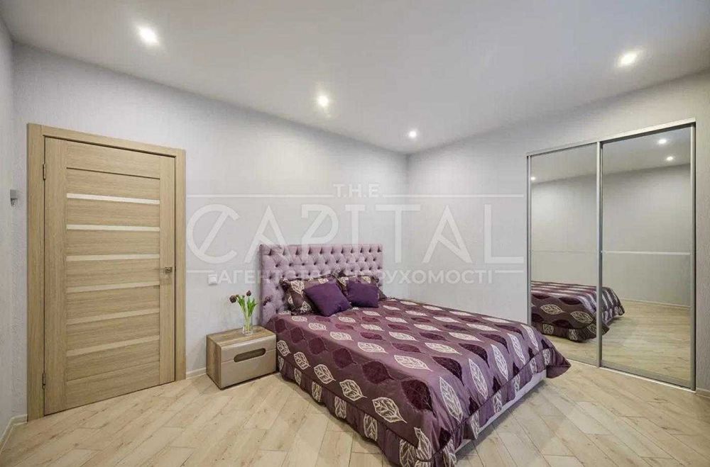 Оренда / Будинок
Київ, Святошинський район, вул. Берковецька, 9/11