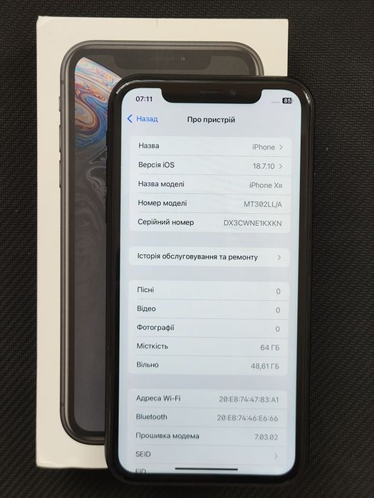 Продам iPhone XR 64GB Space Grey