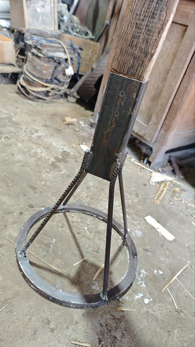 Вішак скульптура. Історія що залишилась