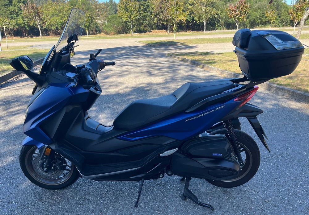 Vendo mota Honda Forza 350 de 2023