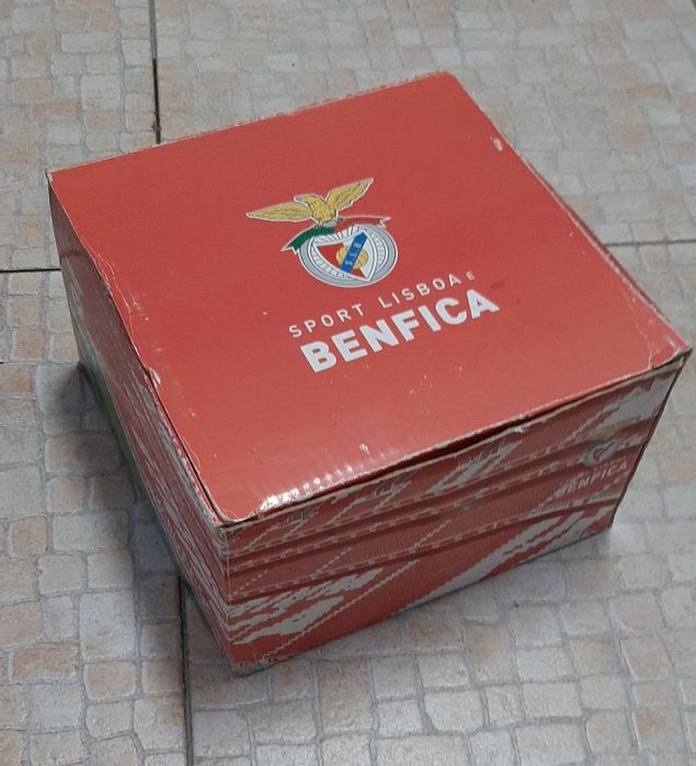 Caneca do Benfica443743040900976643