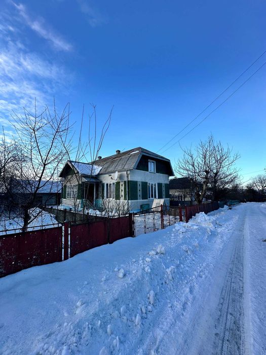 ПРОДАЖ ДВОХ ДІЛЯНОК і будинку - велика територія 53 сот в с.Помонята