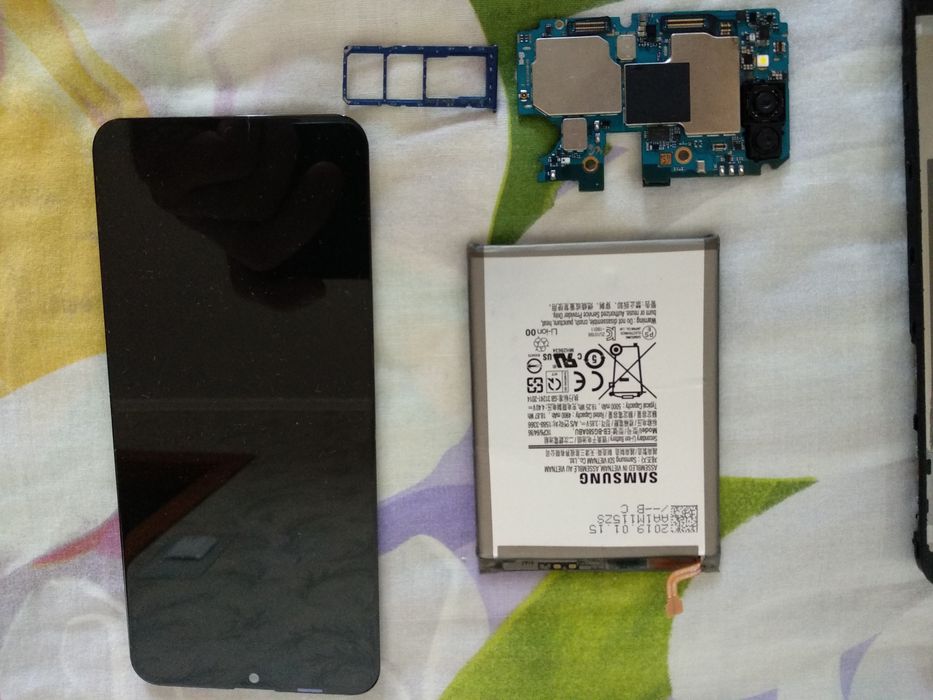 Samsung galaxy М20 Оригінал Бу