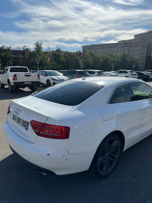 Audi A5 Coupe 2009 2.7 TDI