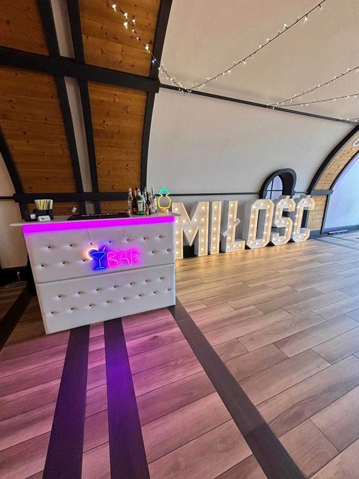 Barman na wesele mobilny Drink Bar pełen profesjonalizm