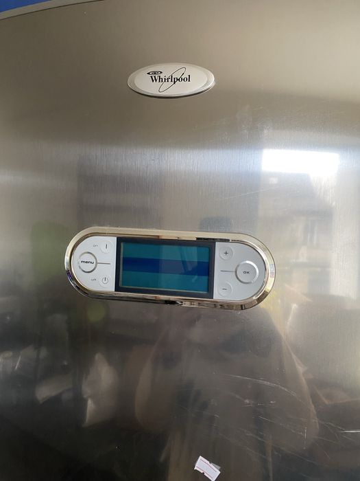 Холодильник вмісткий/гарноі якості