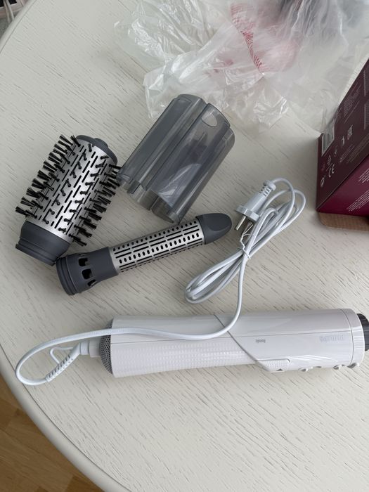 Фен-щітка Philips Series 7000 BHA710/00