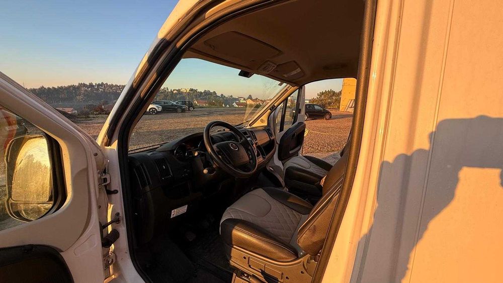 Autocaravana Fiat Ducato WEINSBERG CARABUS 600 k Autocaravana