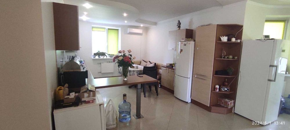 Без посредников. Продается просторный дом в Гатном – 300 м², 12 соток!