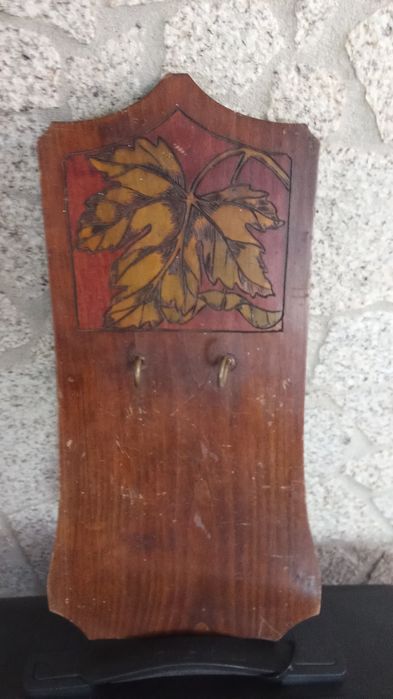 PAINEL Chaveiro Madeira com Flores