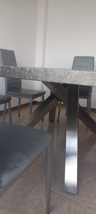 Mesa de jantar usada + 6 cadeiras