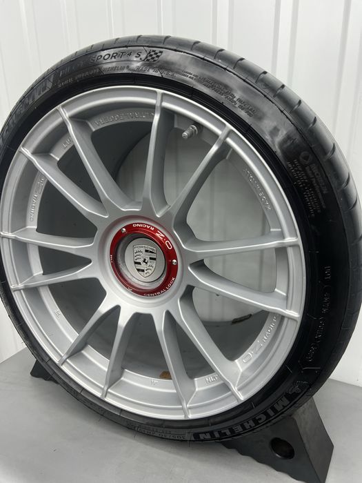 Alufelgi KOMPLET Oz Racing 19 cali Central Lock Porsche 911 GT3 GT4