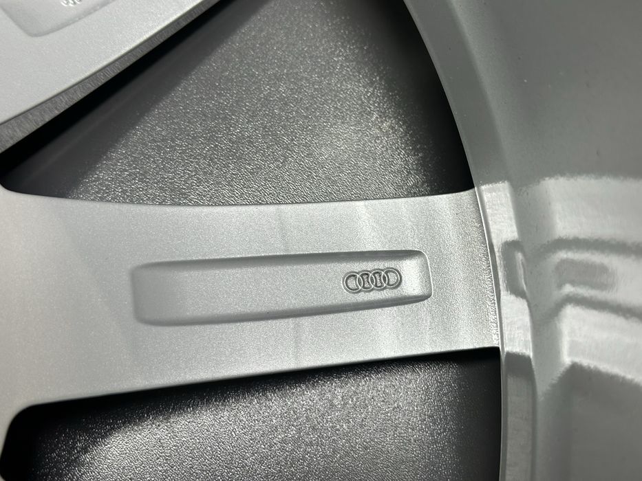 Диск поштучно, 1шт Audi Q7 4M 5x112 R20! 4M0601025AE, 4M0601025AD
