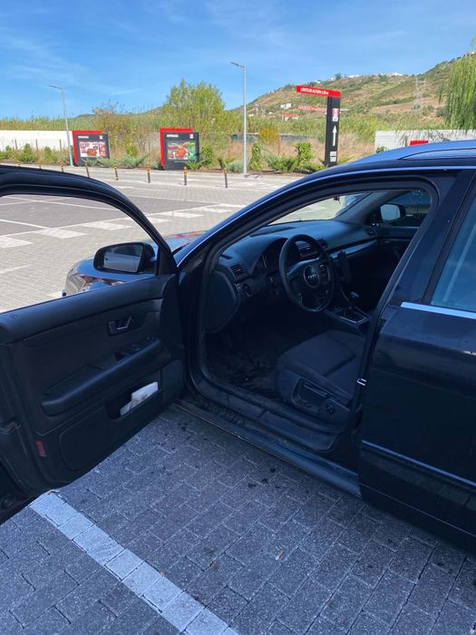 Audi A4 PD 130 cx 6 velocidades