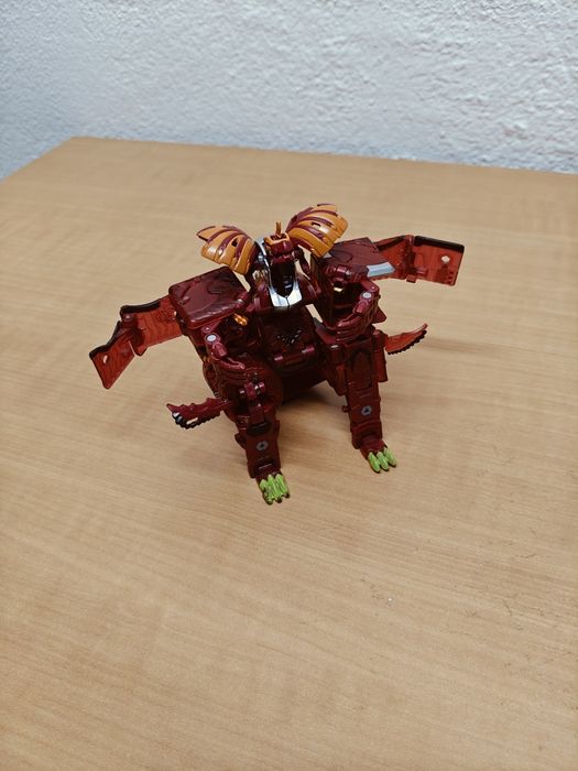 Bakugan Maximum Dragonoid 7 in 1
