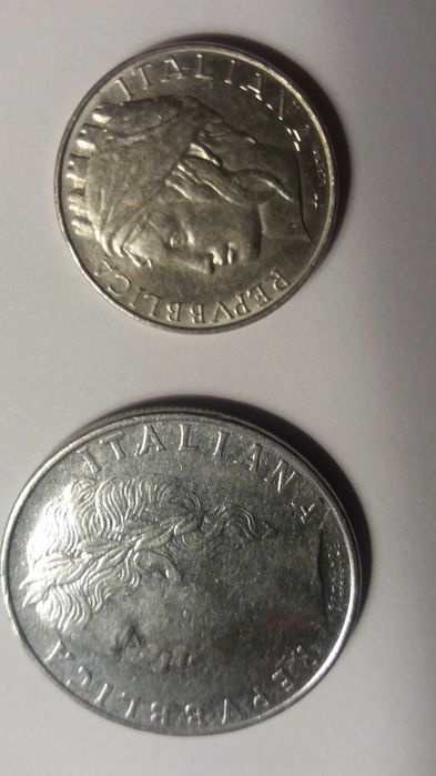 Italia - 2 monety 100 lirów 1976 + 50 lirów 1997