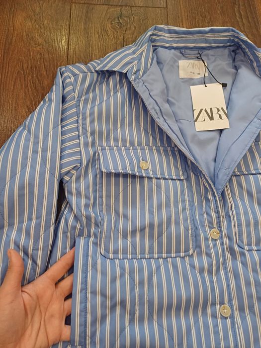 Стильна курточка zara