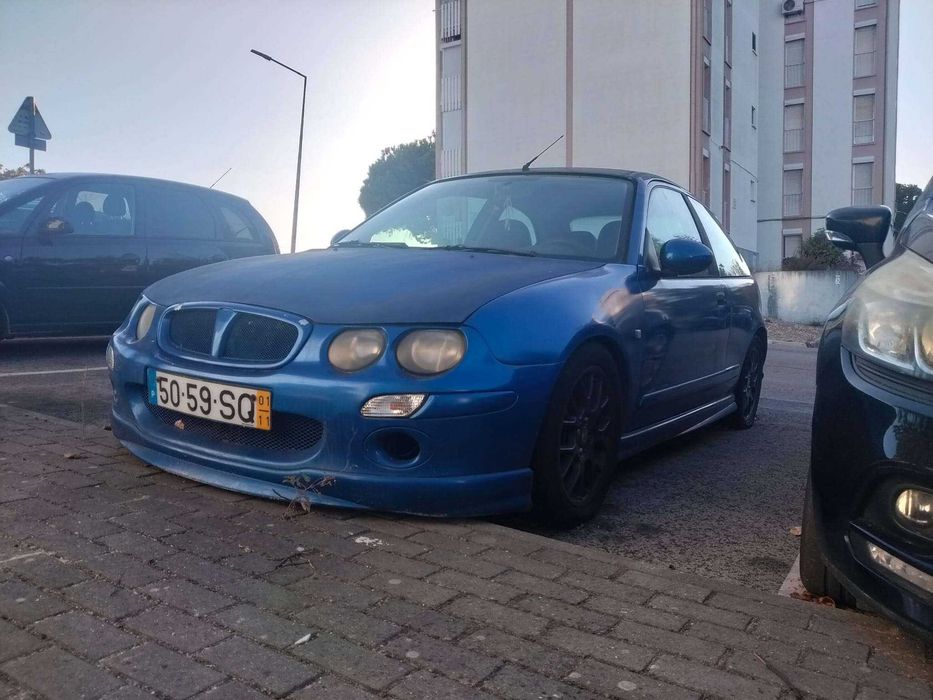 Vendo carro MG Zr 105