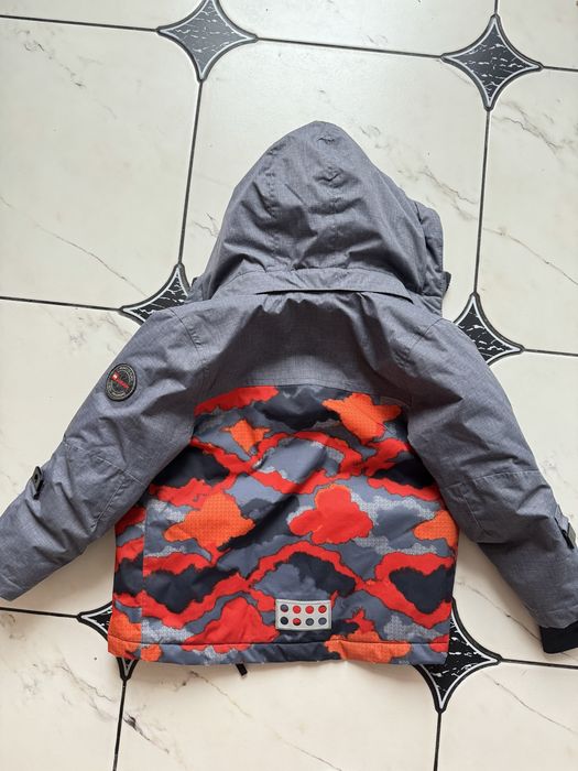 Курточка зимова lego wear 104-110