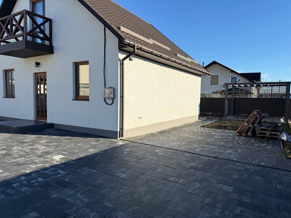 Продам будинок з ремонтом