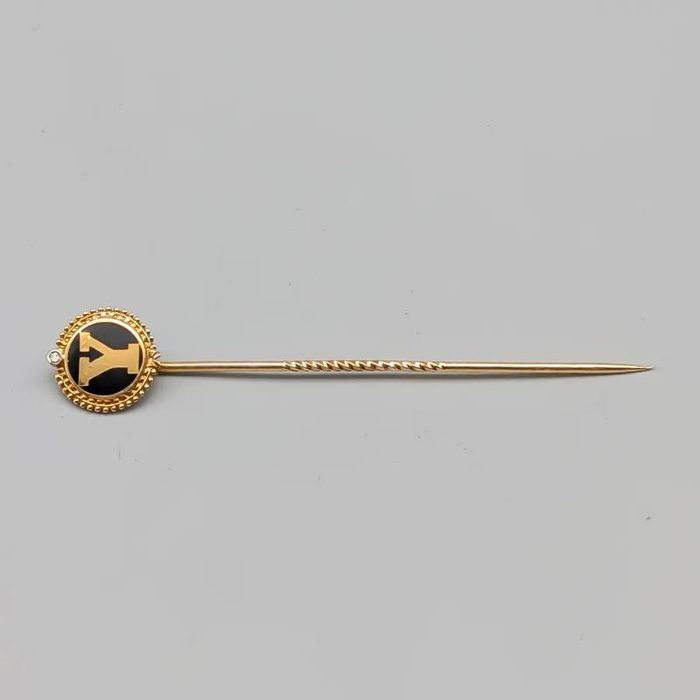 Broche de diamantes em ouro com Emalj 18 quilates 1.63 gramas 55mm