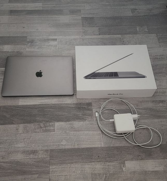 macbook pro 13 2017 - купить ноутбуки и аксессуары - Цена на OLX.ua