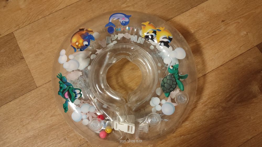 Детский круг для купания под голову