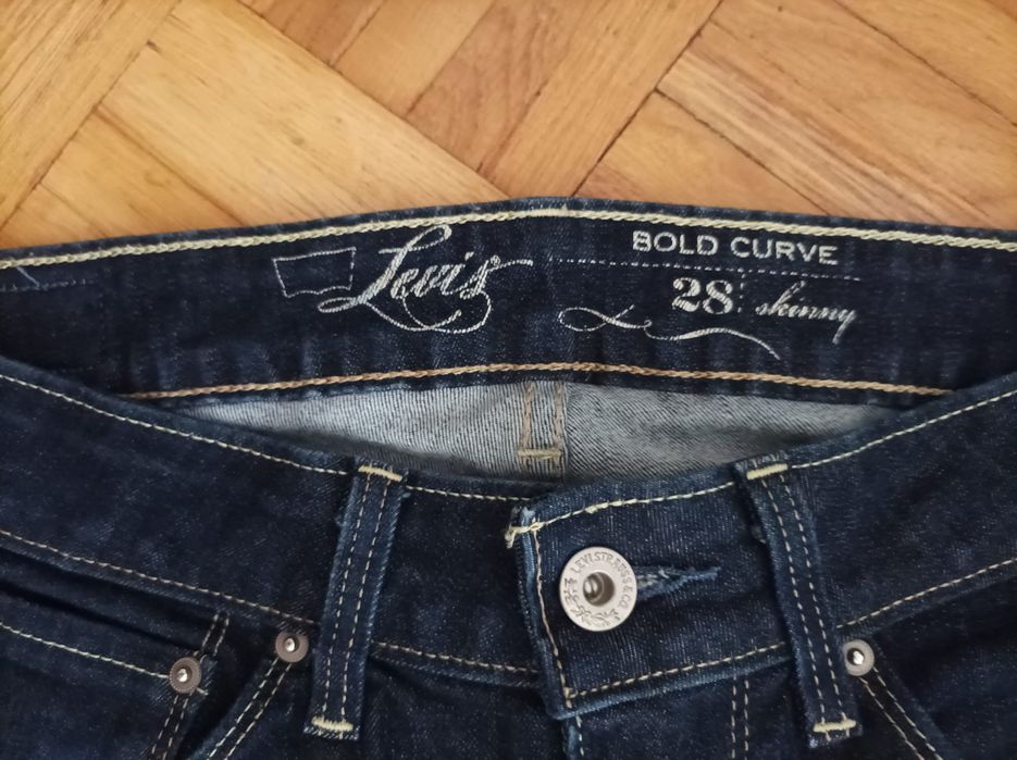 Spodnie dżinsowe damskie Levi's bold Curve skinny
