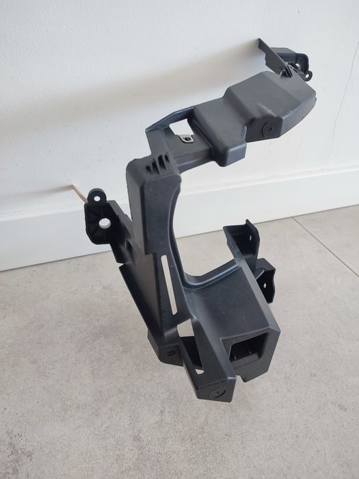 Ślizg Okular Mocowanie Lampy Przód Lewy Citroen C3 Aircross 21r Oryg