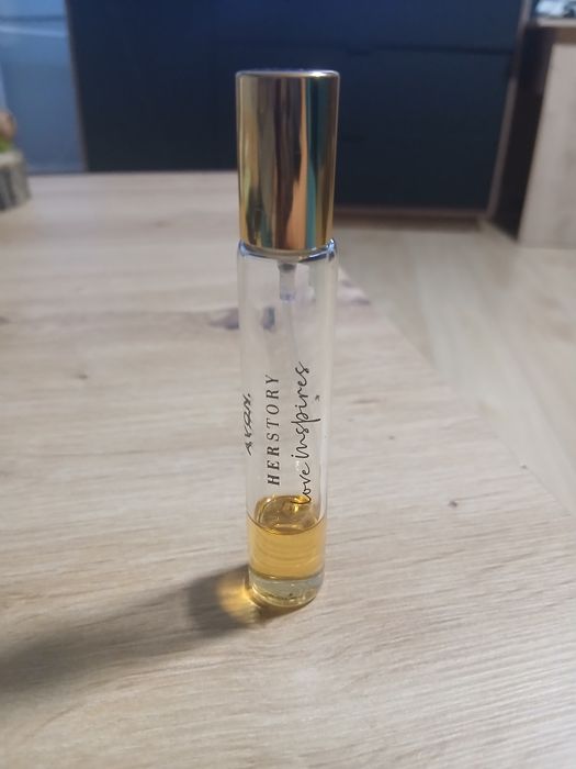 Avon Herstory perfumetka