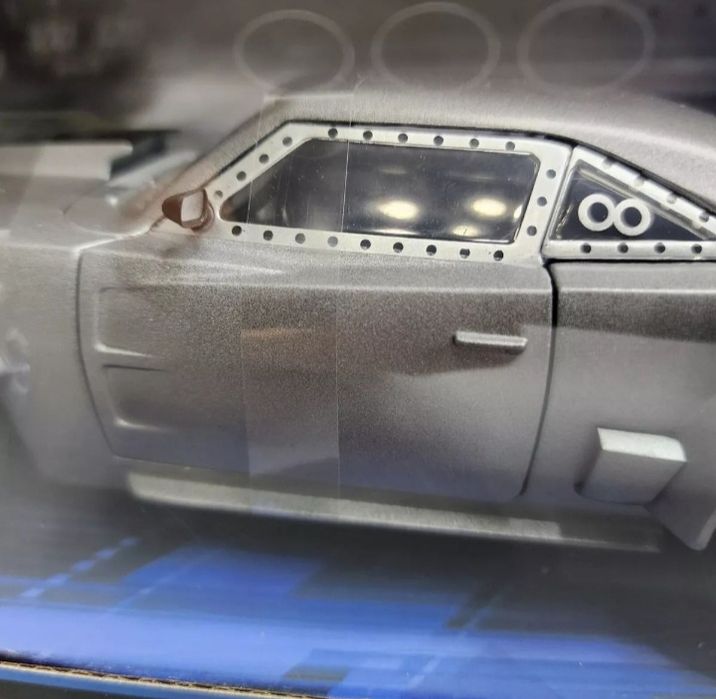 Jada 1:24 fast & furious 8 ice dodge charger r/t