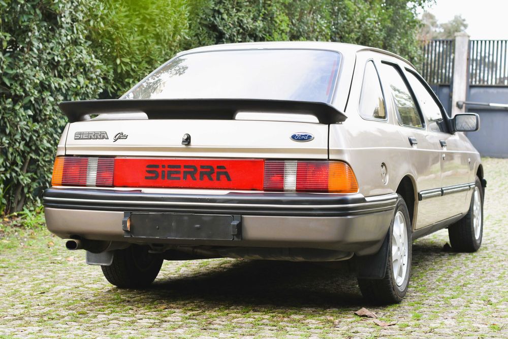 Ford Sierra Mk1 2.0 Ghia - Nacional