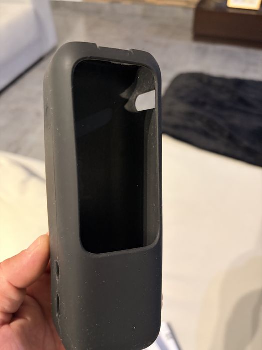 Capa de borracha preta para Power Bank 25k 165w