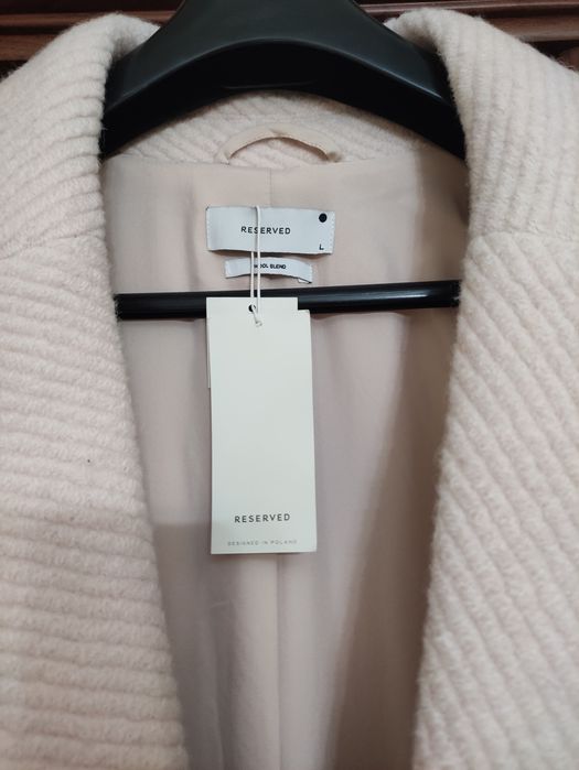 Продам пальто нове з бііркою від reserved
