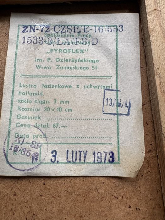 Lustro łazienkowe z uchwytami polysmid PRL
