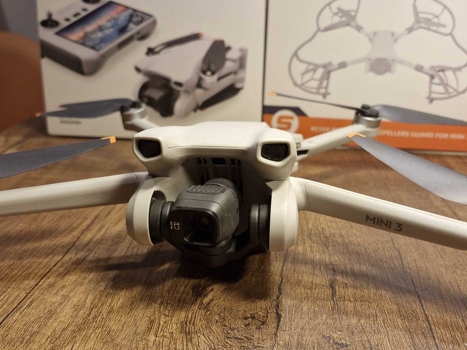 Dron DJI mini 3 DJI -RC